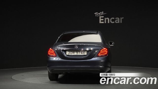 Mercedes-Benz C-Class C200