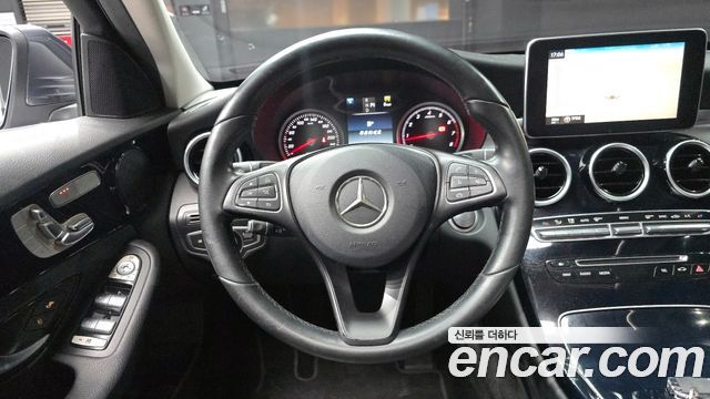 Mercedes-Benz C-Class C200