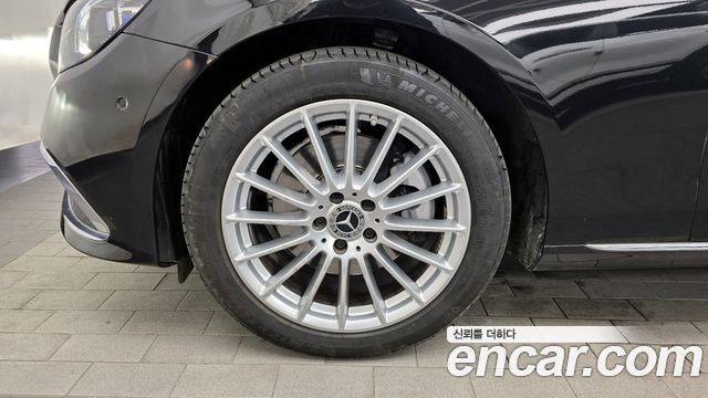 Mercedes-Benz E-Class E250 Exclusive