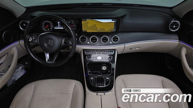 Mercedes-Benz E-Class E220d Avantgarde