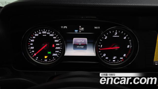 Mercedes-Benz E-Class E220d Avantgarde