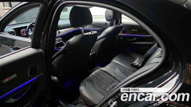 Mercedes-Benz E-Class E300 Exclusive