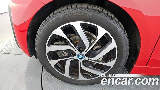 BMW i3 SOL+