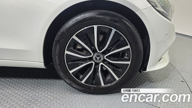 Mercedes-Benz C-Class C200
