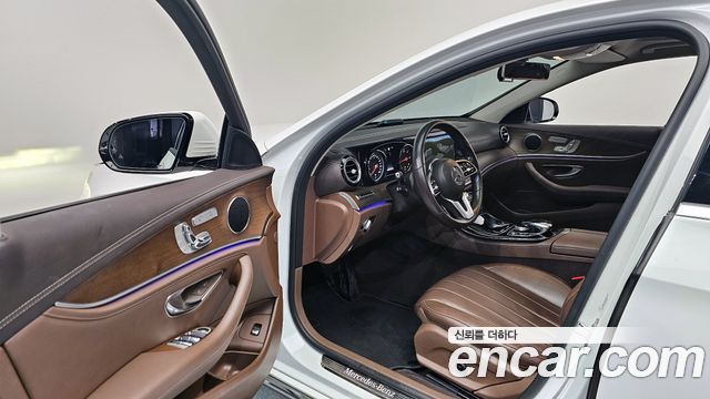 Mercedes-Benz E-Class E220d Exclusive