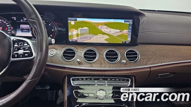 Mercedes-Benz E-Class E220d Exclusive