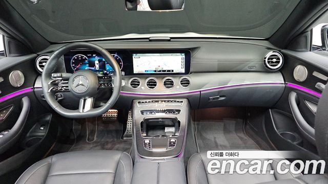 Mercedes-Benz E-Class E220d 4MATIC AMG Line