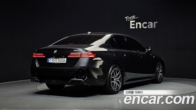 BMW 5-Series 520i M Sport