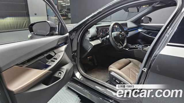 BMW 5-Series 520i M Sport