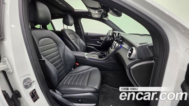 Mercedes-Benz GLC-Class GLC300 4MATIC Premium Coupe