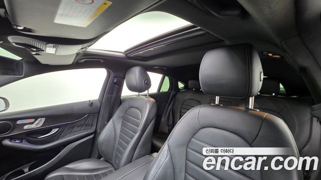 Mercedes-Benz GLC-Class GLC300 4MATIC Premium Coupe