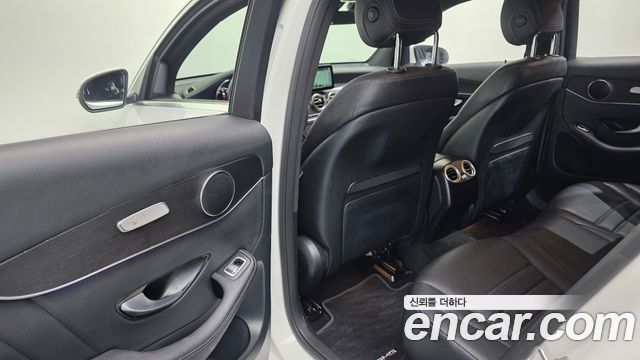 Mercedes-Benz GLC-Class GLC300 4MATIC Premium Coupe