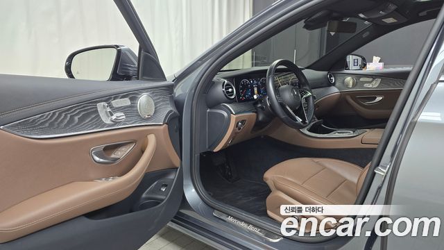 Mercedes-Benz E-Class E350 4MATIC Avantgarde