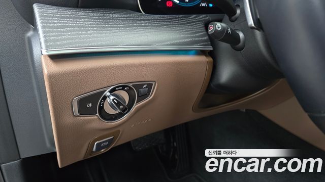 Mercedes-Benz E-Class E350 4MATIC Avantgarde