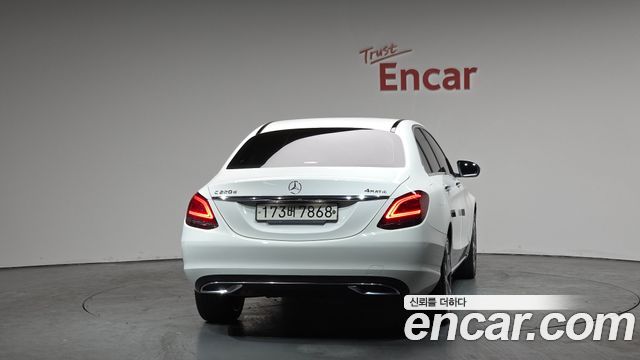 Mercedes-Benz C-Class W205 C220 d 4MATIC