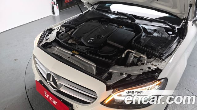 Mercedes-Benz C-Class W205 C220 d 4MATIC