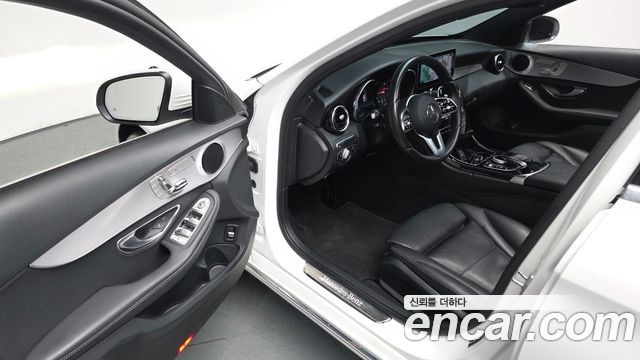 Mercedes-Benz C-Class W205 C220 d 4MATIC