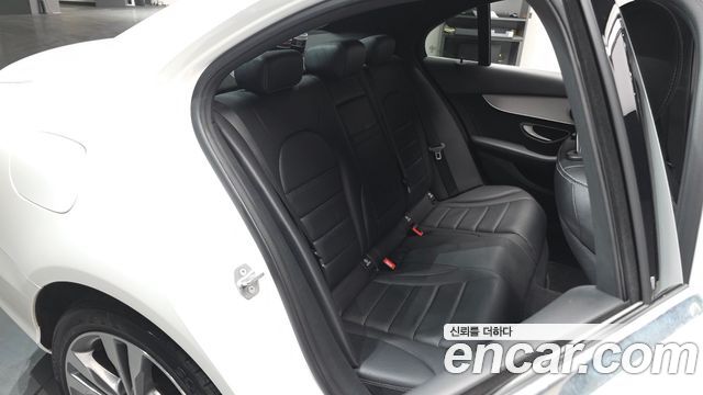 Mercedes-Benz C-Class W205 C220 d 4MATIC