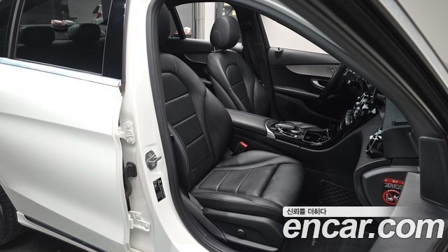 Mercedes-Benz C-Class W205 C220 d 4MATIC