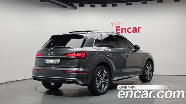 Audi Q5 45 TFSI Quattro Premium