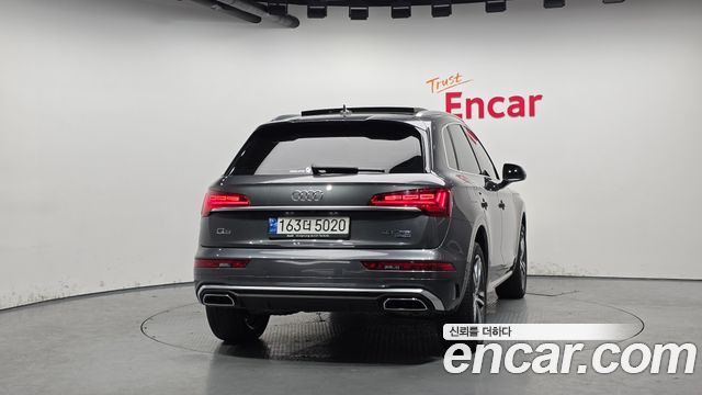 Audi Q5 45 TFSI Quattro Premium