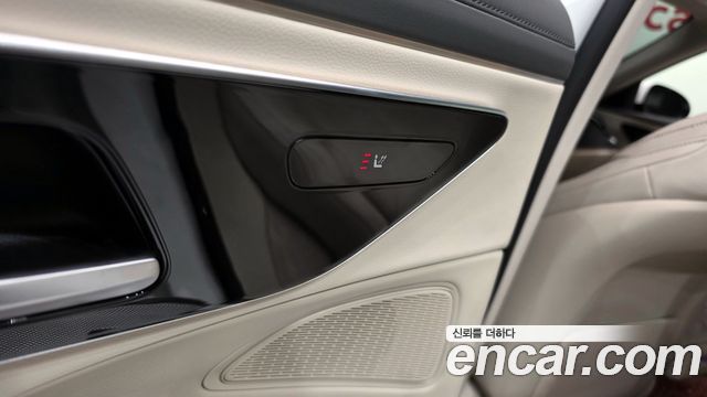 Mercedes-Benz E-Class E220d 4MATIC Exclusive