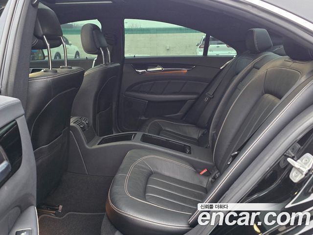 Mercedes-Benz CLS-Class CLS250 d 4MATIC AMG Line