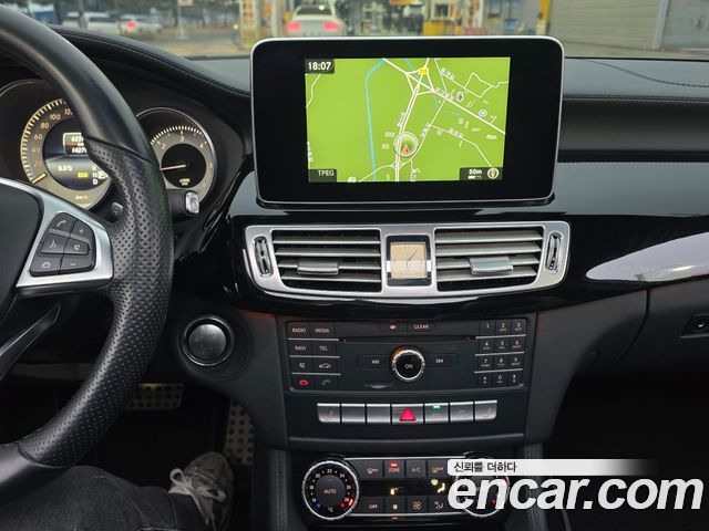 Mercedes-Benz CLS-Class CLS250 d 4MATIC AMG Line