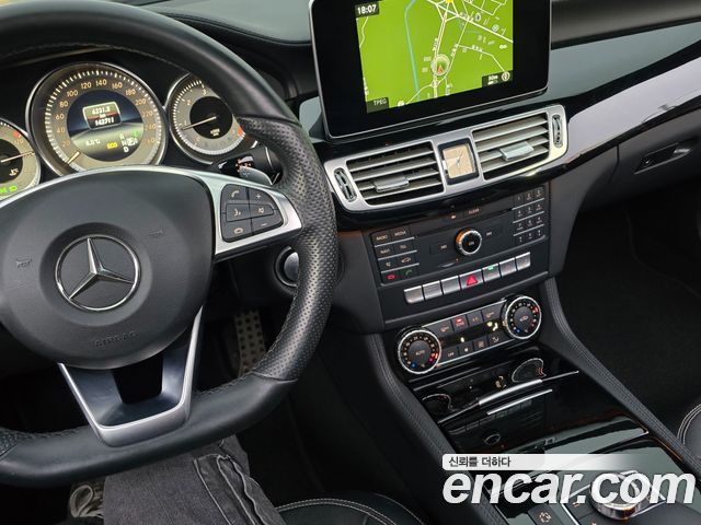 Mercedes-Benz CLS-Class CLS250 d 4MATIC AMG Line