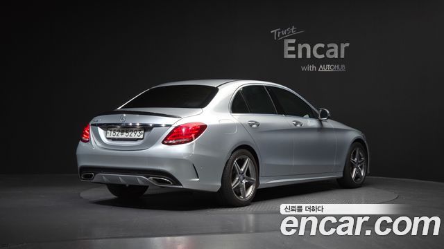 Mercedes-Benz C-Class C200 AMG Line