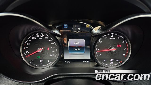 Mercedes-Benz C-Class C200 AMG Line