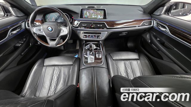 BMW 7-Series 750Li xDrive
