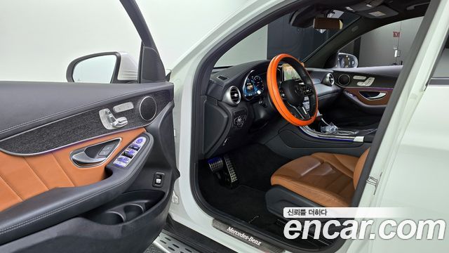 Mercedes-Benz GLC-Class GCL300 4MATIC Coupe