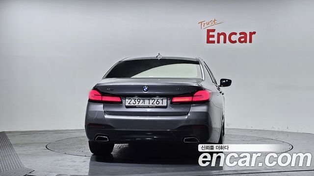 BMW 5-Series 523d xDrive M Sport