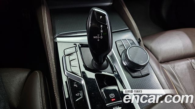 BMW 5-Series 523d xDrive M Sport