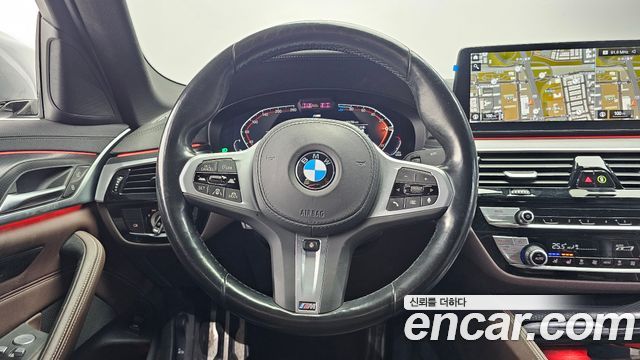 BMW 5-Series 523d xDrive M Sport