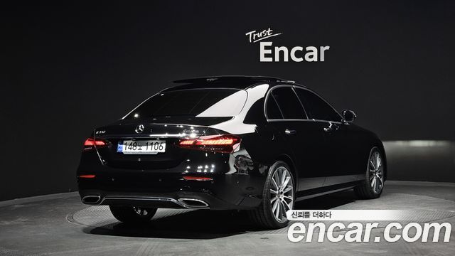 Mercedes-Benz E-Class E350 4MATIC AMG Line