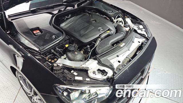 Mercedes-Benz E-Class E350 4MATIC AMG Line
