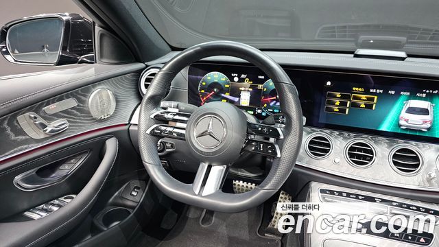 Mercedes-Benz E-Class E350 4MATIC AMG Line