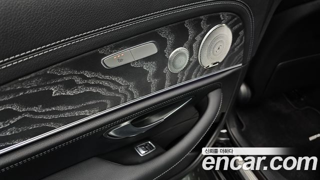 Mercedes-Benz E-Class E350 4MATIC AMG Line