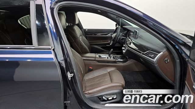 BMW 7-Series 740d xDrive M Sport