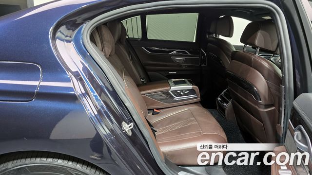 BMW 7-Series 740d xDrive M Sport