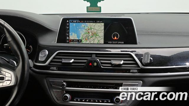 BMW 7-Series 740d xDrive M Sport