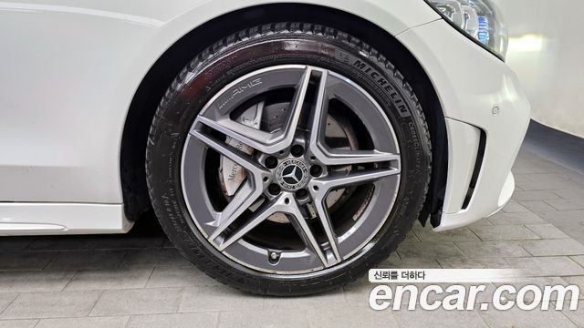 Mercedes-Benz C-Class C200 Coupe