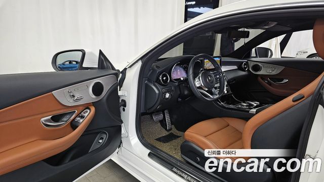 Mercedes-Benz C-Class C200 Coupe