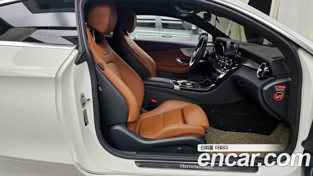 Mercedes-Benz C-Class C200 Coupe