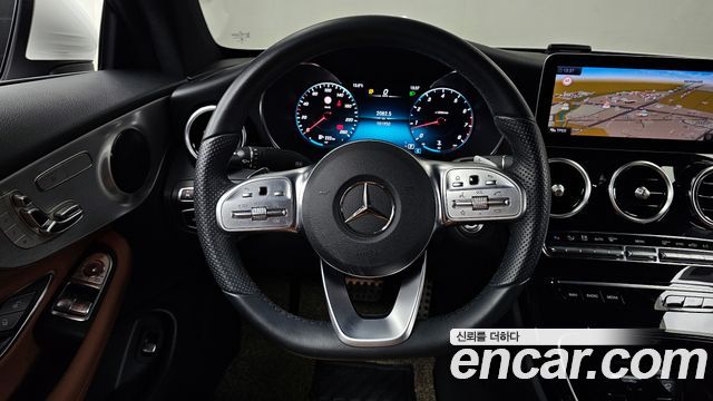 Mercedes-Benz C-Class C200 Coupe