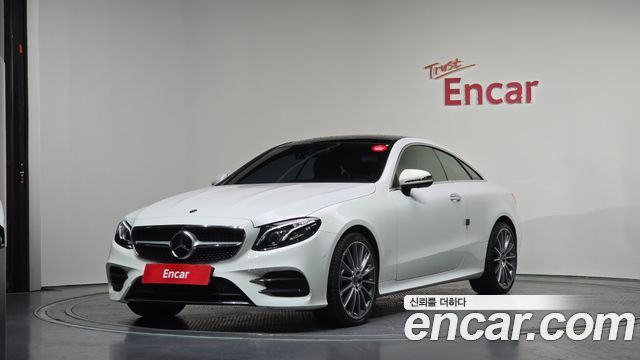 Mercedes-Benz E-Class E400 4MATIC Coupe