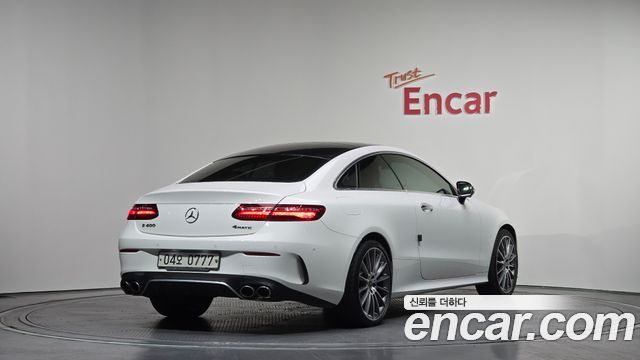 Mercedes-Benz E-Class E400 4MATIC Coupe