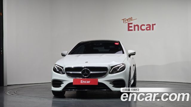 Mercedes-Benz E-Class E400 4MATIC Coupe